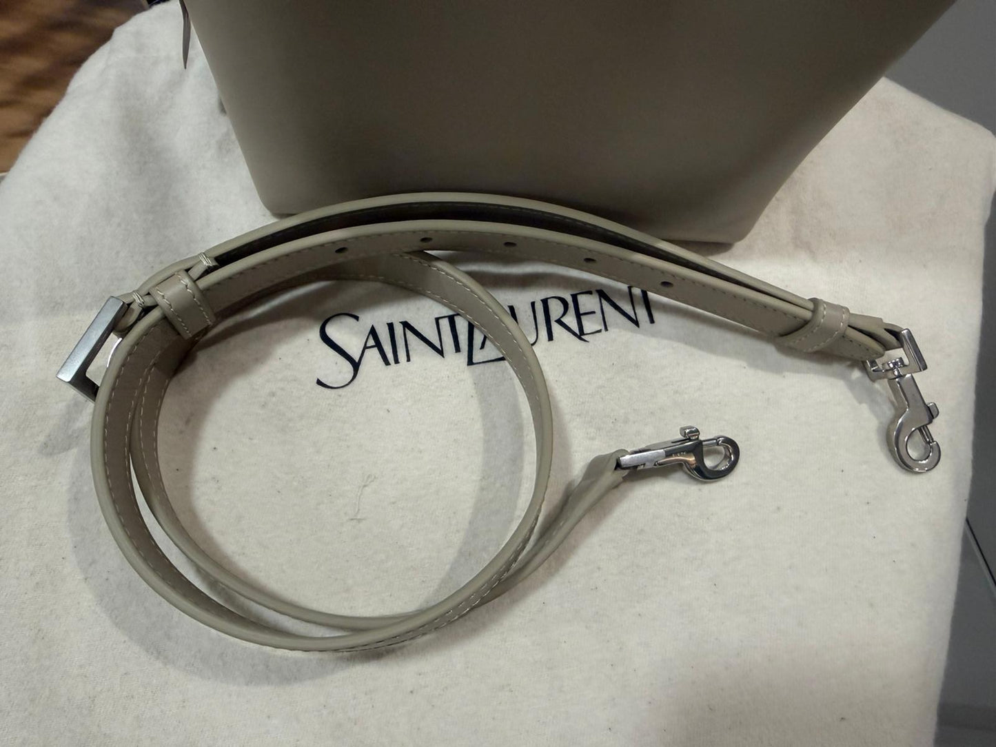 SECCHIELLO SAINT LAURENT