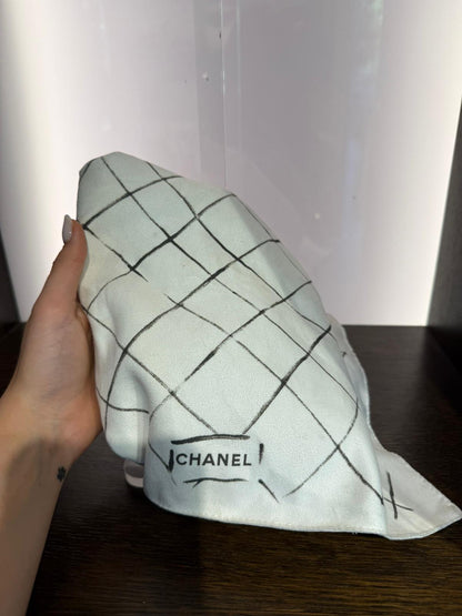 CLASSIC BEIGE CHANEL