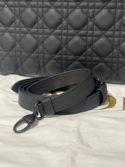 LADY DIOR GRANDE ULTRA MATTE