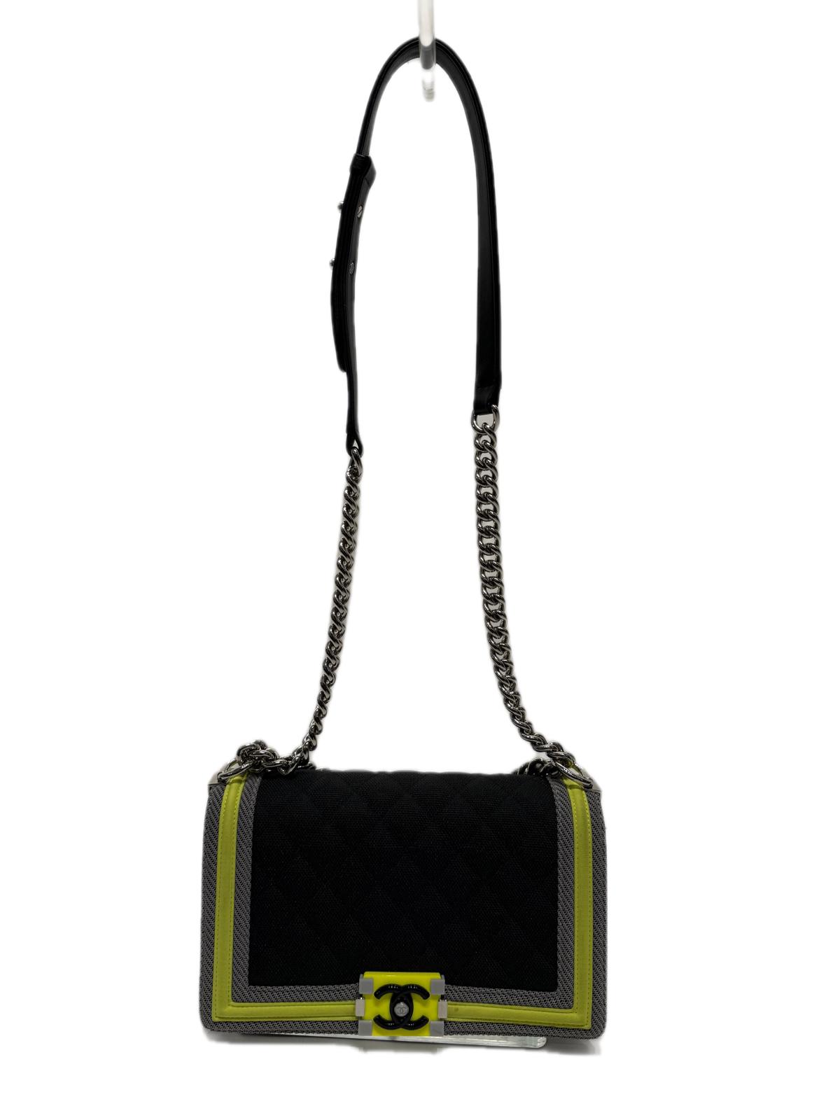 BORSA LIMITED EDITION BOY CHANEL