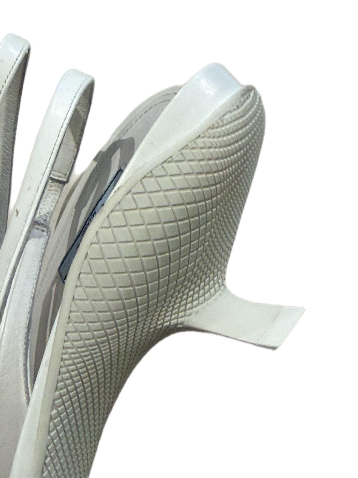 DECOLLETE' SLINGBACK PRADA