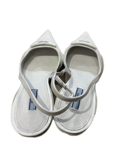 DECOLLETE' SLINGBACK PRADA