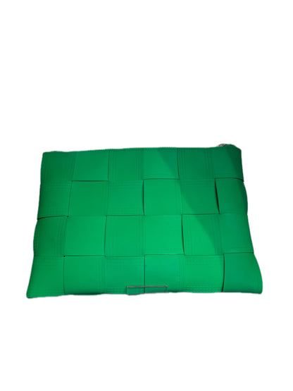 POCHETTE VERDE  BOTTEGA VENETA