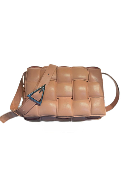 CASSETTE ROSA BOTTEGA VENETA