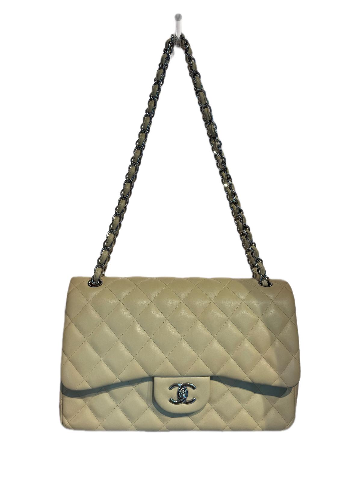 CLASSIC BEIGE CHANEL