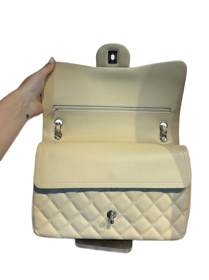 CLASSIC BEIGE CHANEL